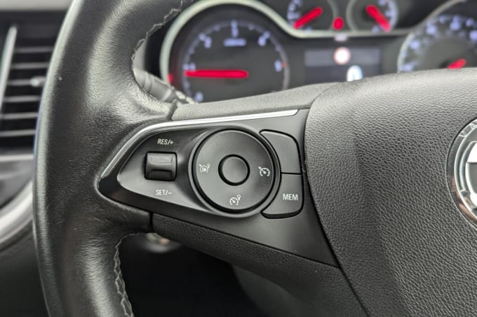 2025 Vauxhall Grandland X