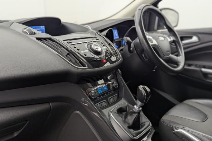 2025 Ford Kuga