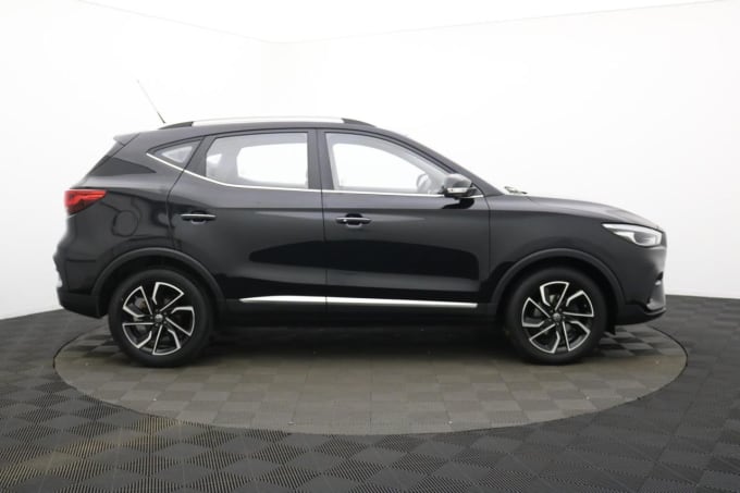 2025 Mg Mg Zs