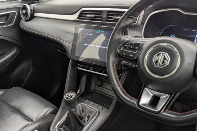 2025 Mg Mg Zs