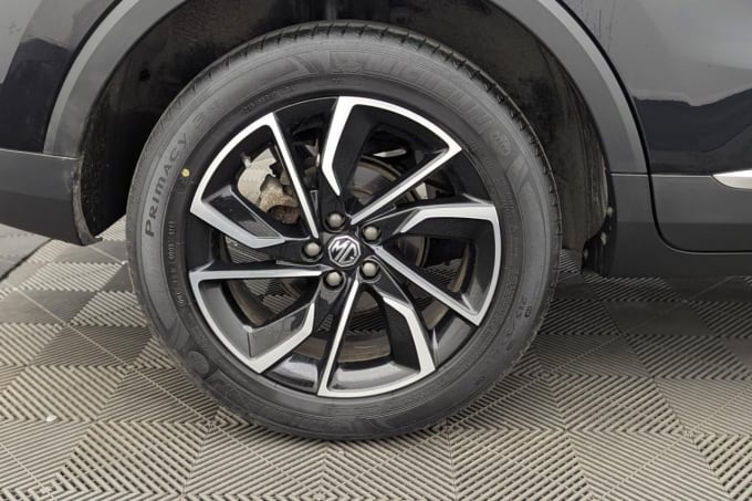 2025 Mg Mg Zs
