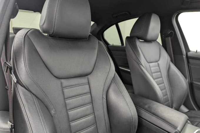 2025 BMW 3 Series