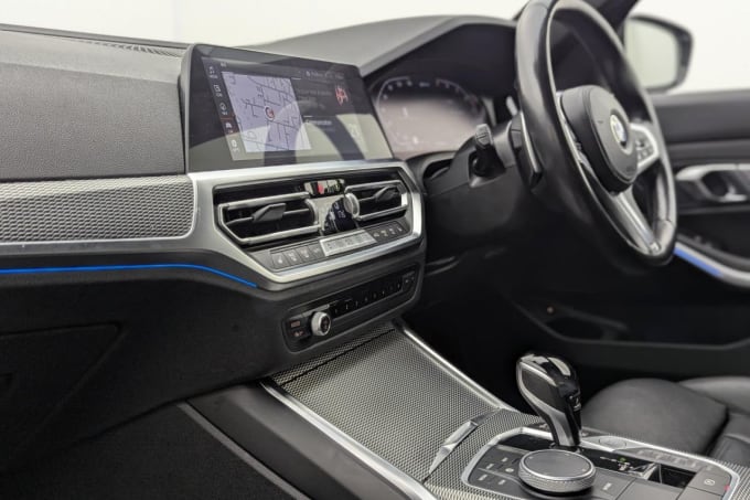 2025 BMW 3 Series