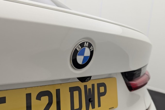 2025 BMW 3 Series