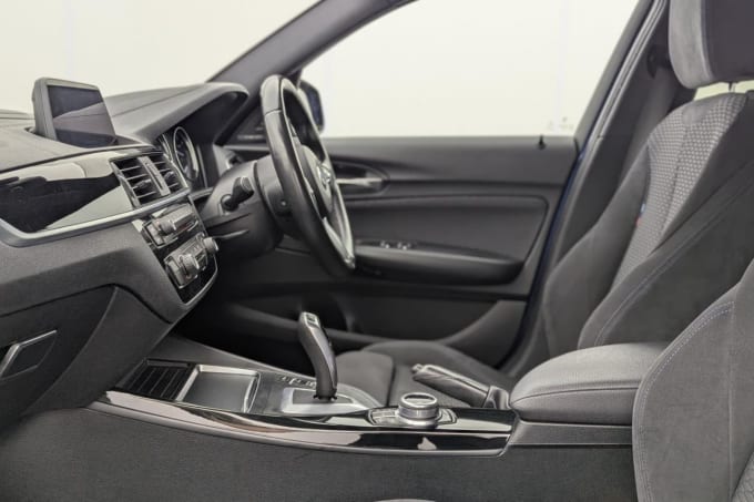 2025 BMW 1 Series