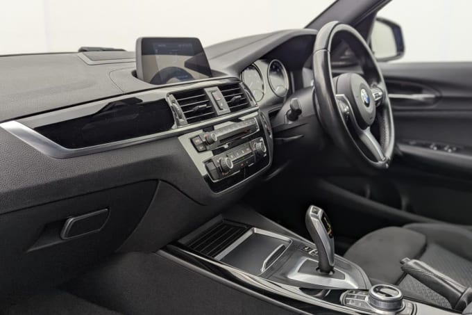 2025 BMW 1 Series