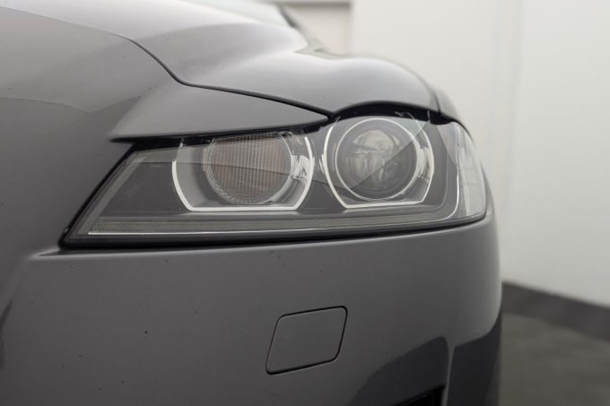 2025 Jaguar Xf