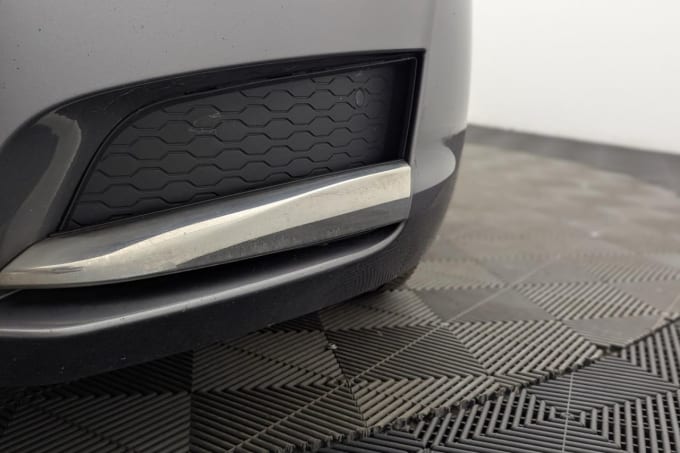 2025 Jaguar Xf