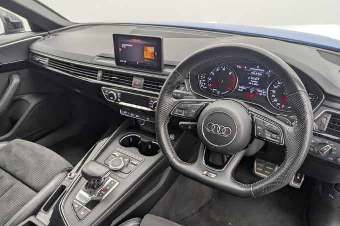 2025 Audi A4 Avant