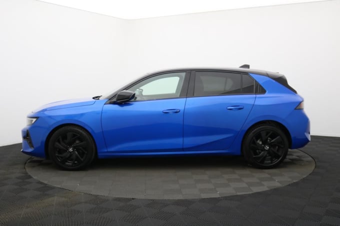 2025 Vauxhall Astra