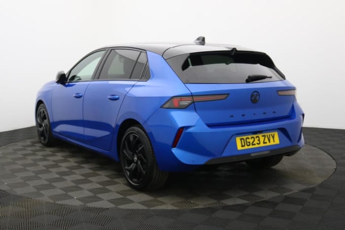2025 Vauxhall Astra