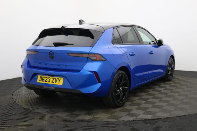 2025 Vauxhall Astra