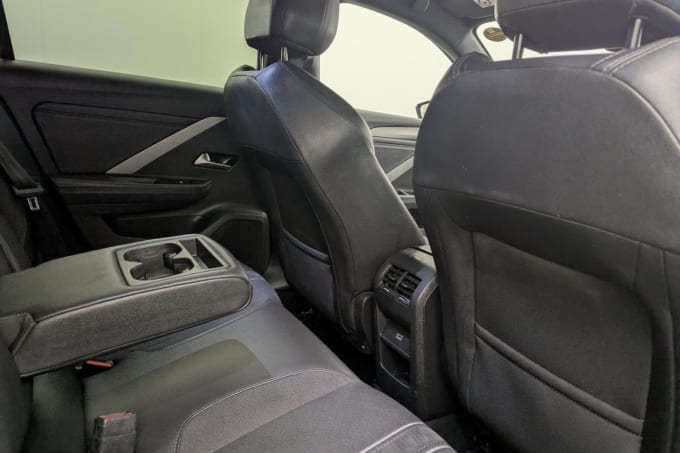 2025 Vauxhall Astra