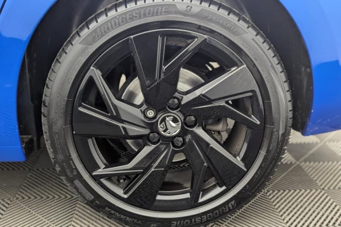 2025 Vauxhall Astra
