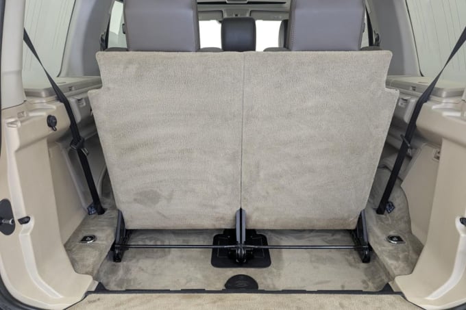 2025 Land Rover Discovery 4