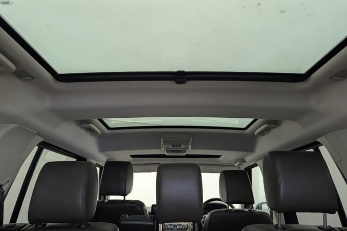 2025 Land Rover Discovery 4
