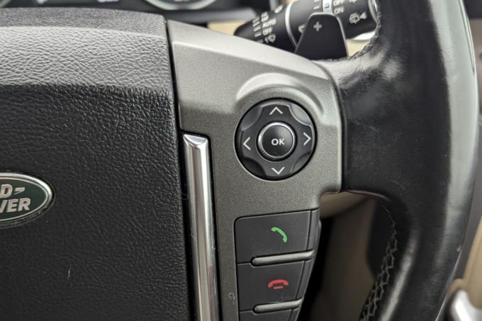 2025 Land Rover Discovery 4