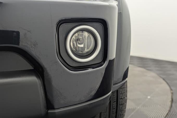 2025 Land Rover Discovery 4