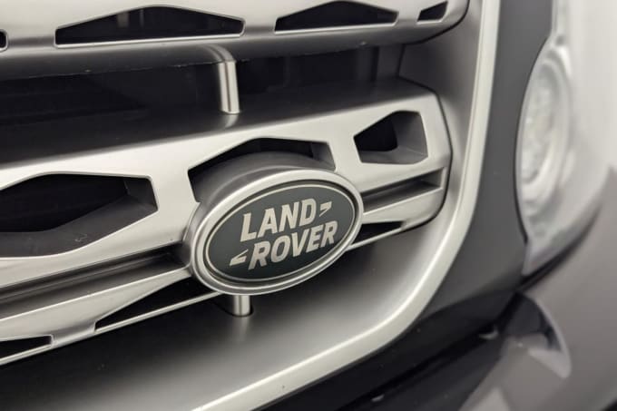 2025 Land Rover Discovery 4