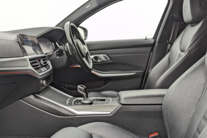 2025 BMW 3 Series