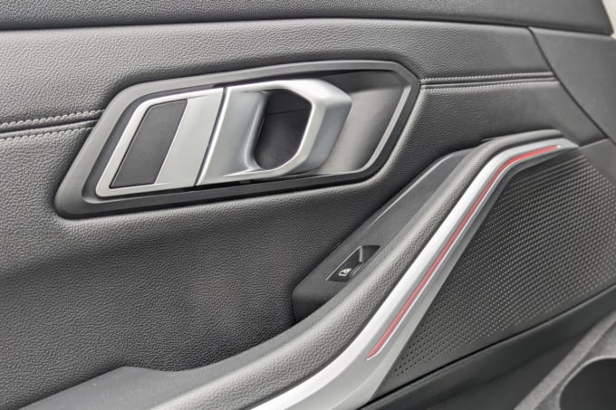 2025 BMW 3 Series