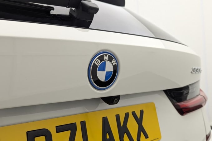 2025 BMW 3 Series