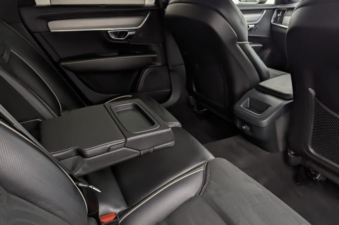 2025 Volvo S90