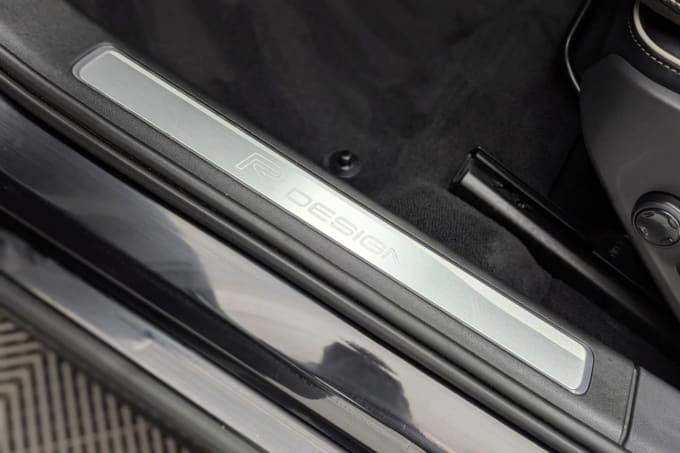 2025 Volvo S90