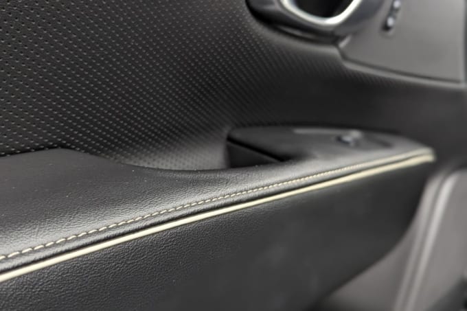 2025 Volvo S90