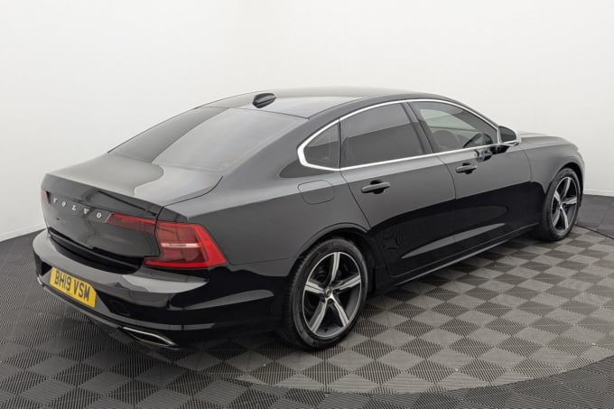 2025 Volvo S90