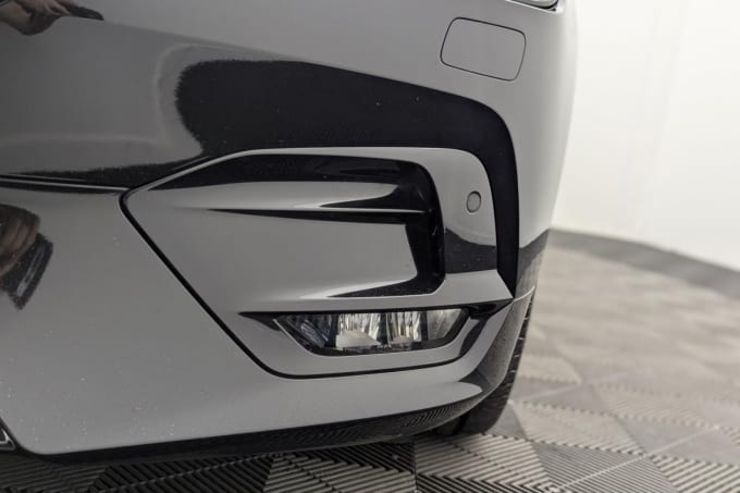 2025 Volvo S90
