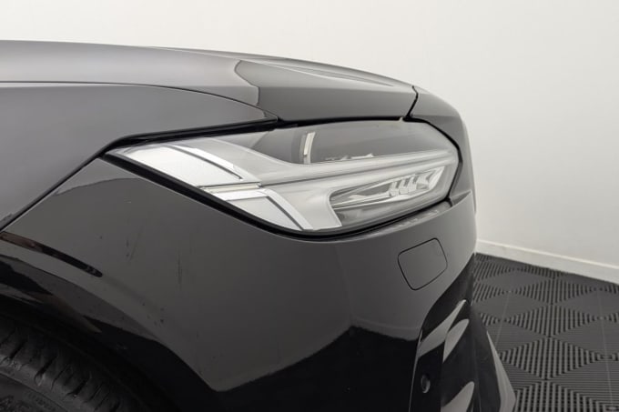 2025 Volvo S90