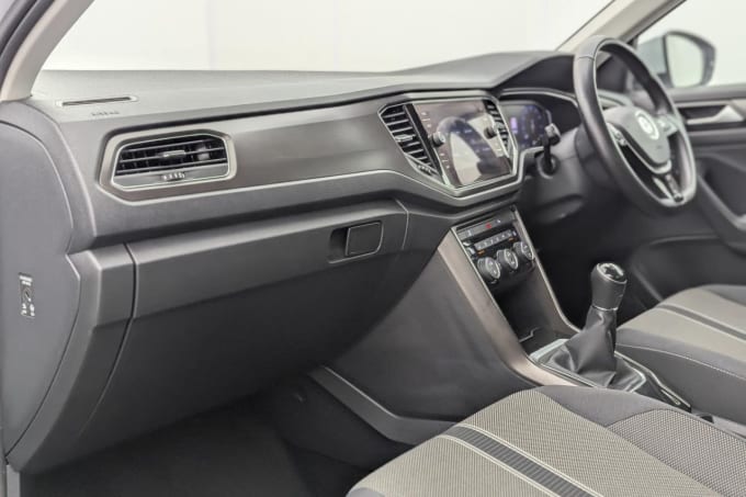 2025 Volkswagen T-roc