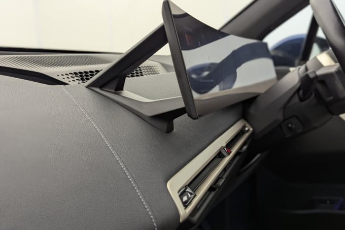 2025 BMW Ix