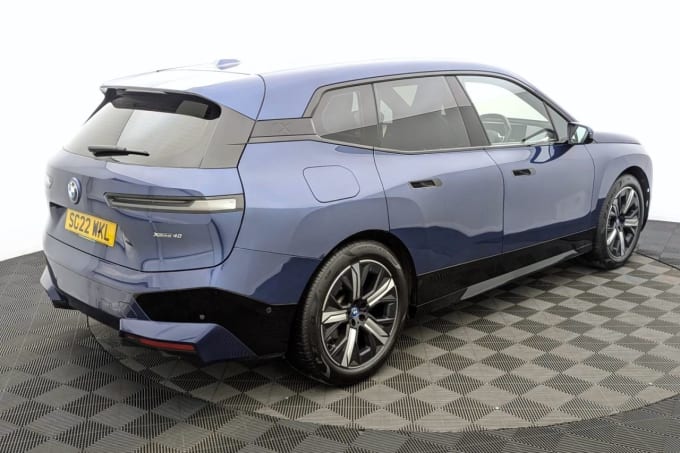 2025 BMW Ix