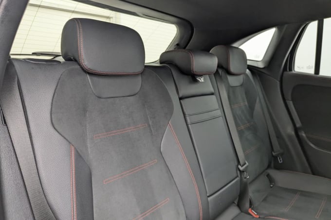 2025 Mercedes-benz Eqa