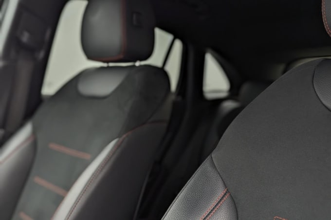 2025 Mercedes-benz Eqa