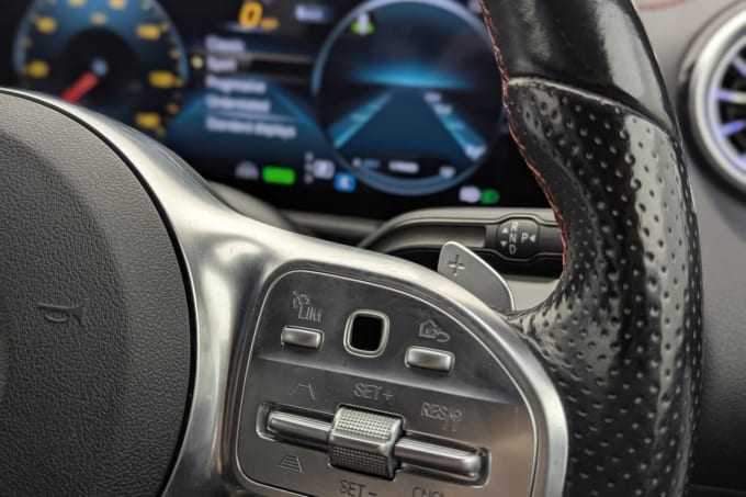 2025 Mercedes-benz Eqa