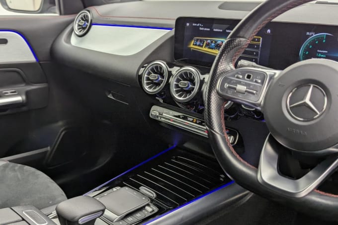 2025 Mercedes-benz Eqa