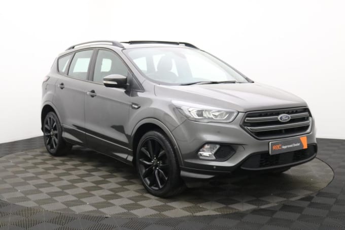 2025 Ford Kuga