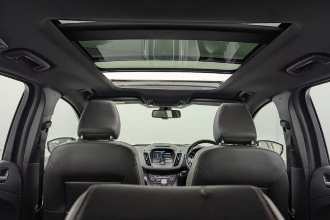 2025 Ford Kuga