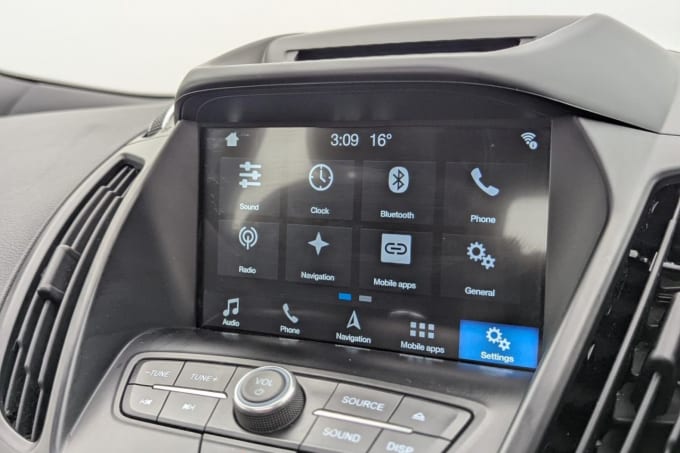 2025 Ford Kuga