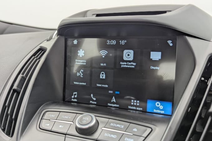 2025 Ford Kuga