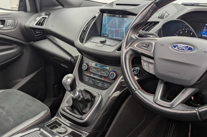 2025 Ford Kuga