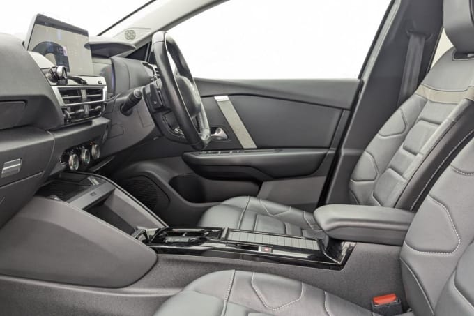 2025 Citroen C4