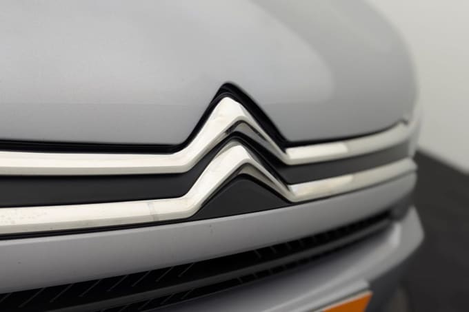 2025 Citroen C4
