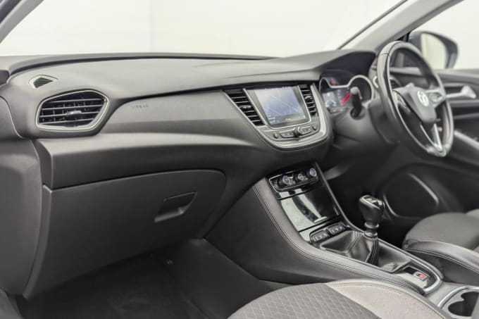 2025 Vauxhall Grandland X