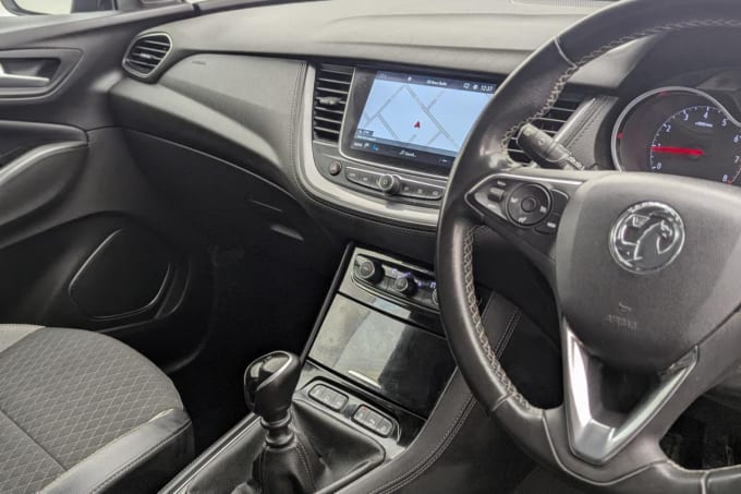2025 Vauxhall Grandland X