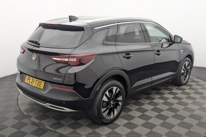 2025 Vauxhall Grandland X