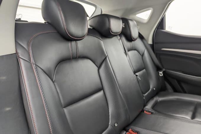 2025 Mg Mg Zs